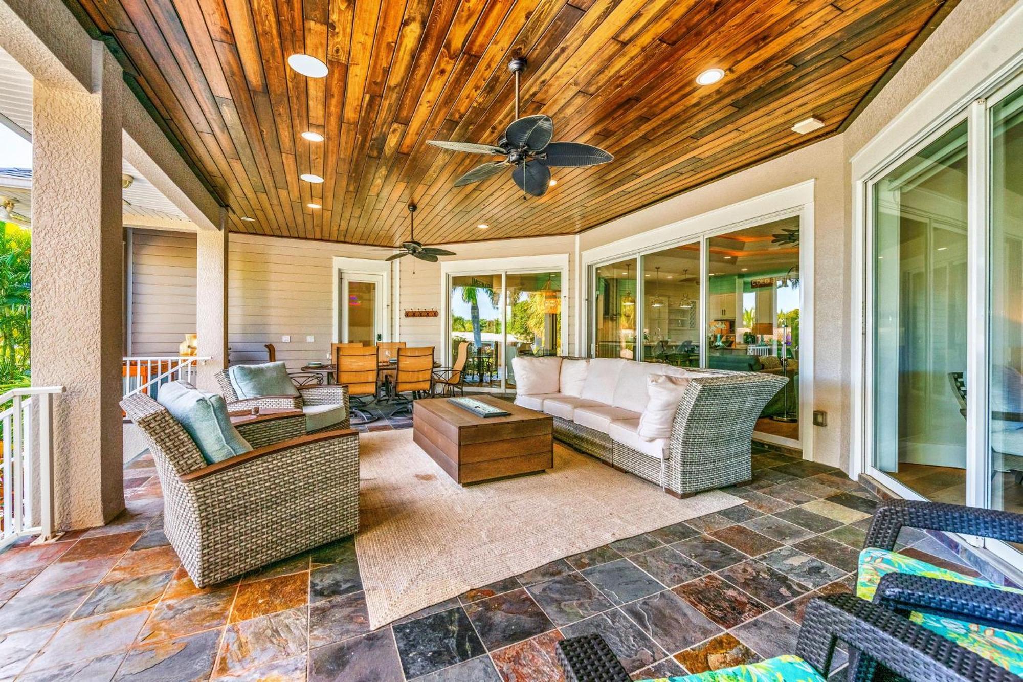 Bikinis And Martinis Waterfront Canal Villa Anna Maria Exterior photo